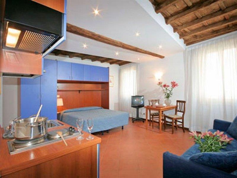 Daisy Apartments - Rome — Photos 2